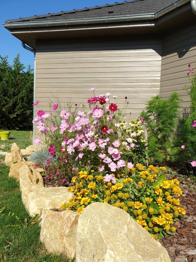 Cosy Wood House Laubressel Exterior foto